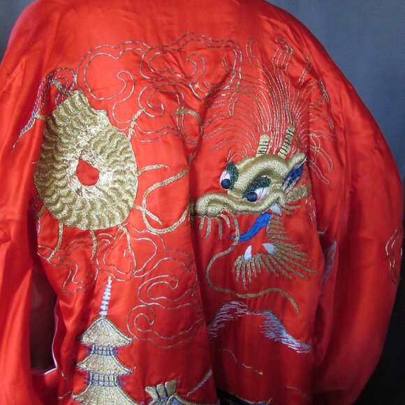 Exotic Kimono Style Robe Cherry Red Gold Blue Metallic Accents - Picture 9 of 16